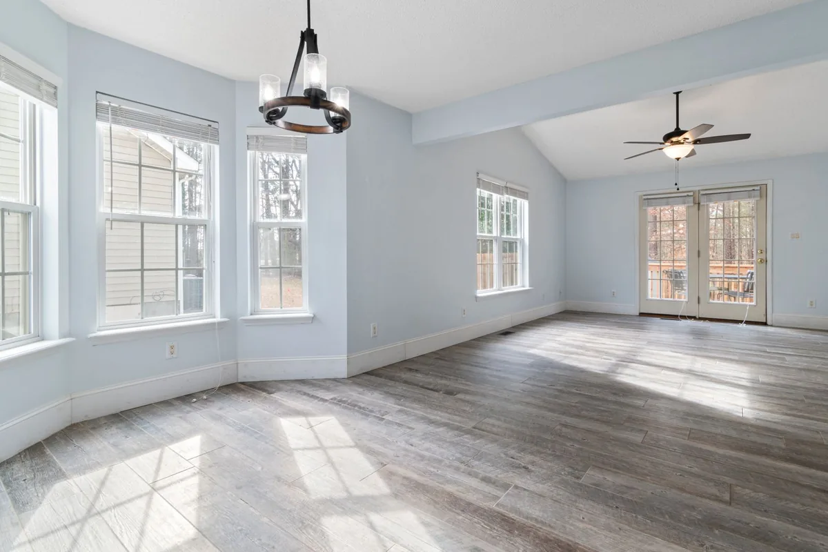 Clean, safe room after biohazard cleanup in Murray Hill / Broadway Flushing, New York, NY